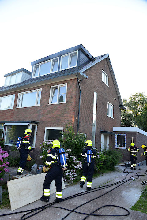 2019/141/20190702-21u19 GB 001 Brand wonen Leeuwerikstraat.jpg